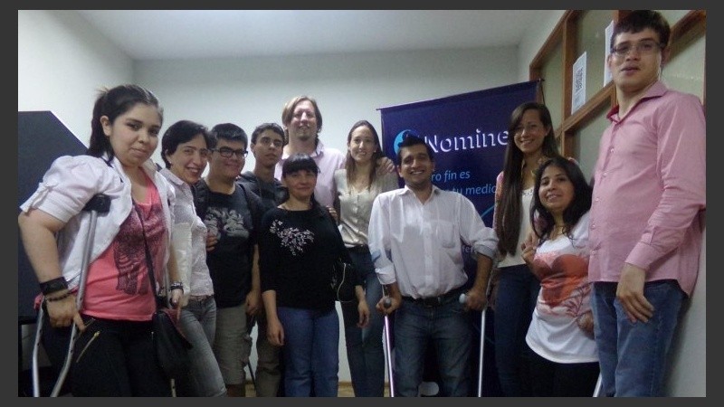 Los perfiles desarrollados en la empresa son para personas con discapacidad motriz, personas ciegas o disminuidos visuales.