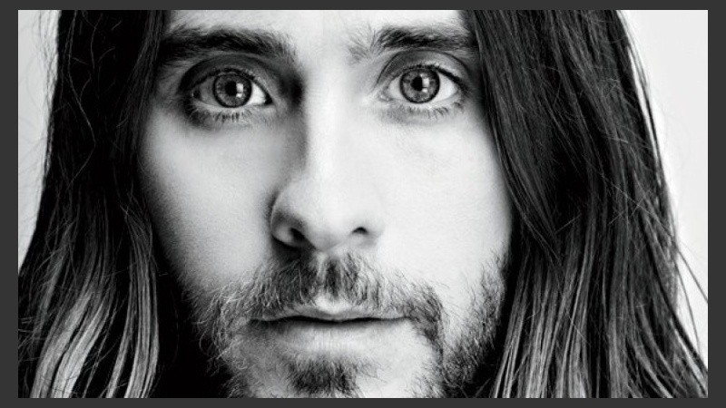 El actor dijo adiós a la melena y la barba.