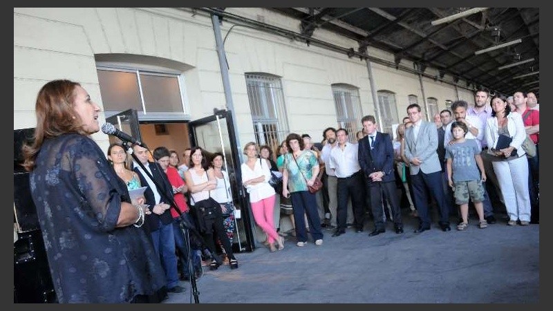 La intendenta en Rosario Norte.