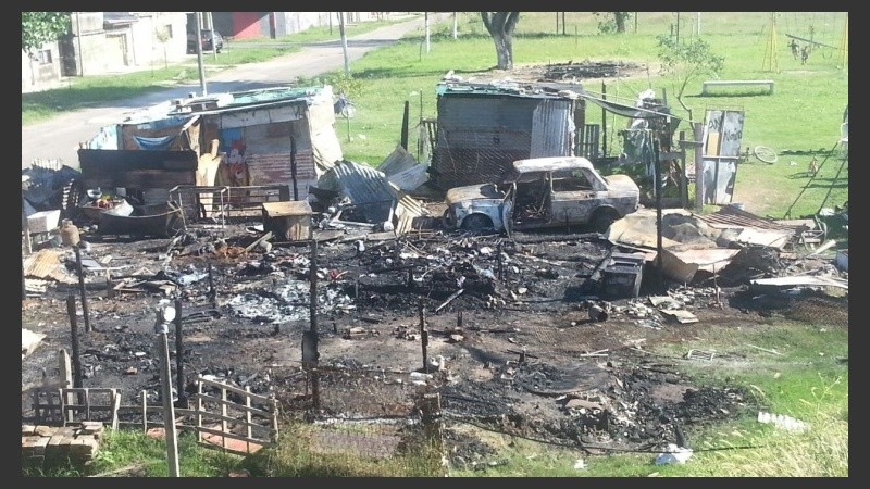 El fuego lo consumió todo. 