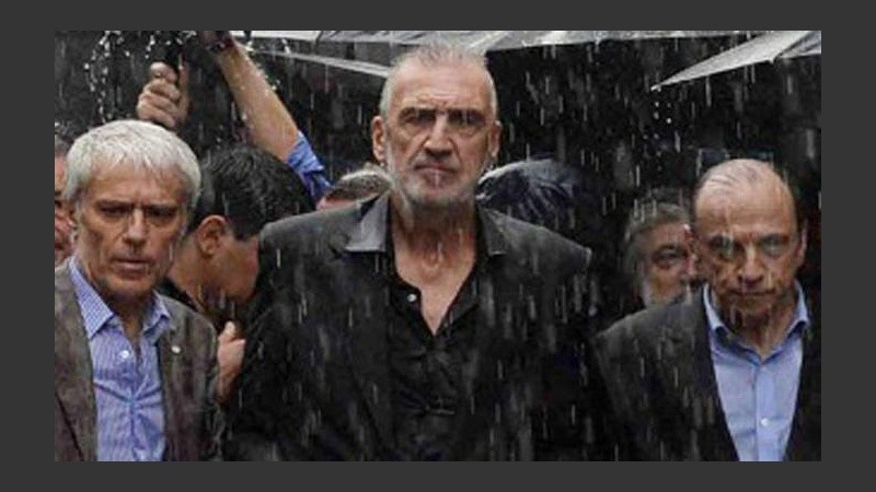 El fiscal participó en la marcha del 18F.