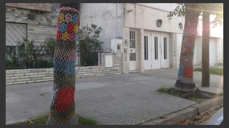 El yarn bombing en el sur de la ciudad.