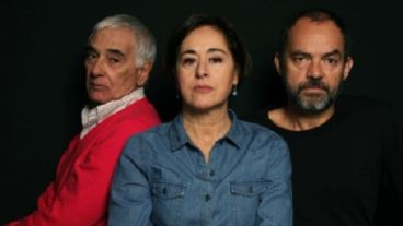 “La muerte y la doncella” a las 21 en el Teatro de La Comedia (Mitre 950). El conocido texto chileno sobre el encuentro de una víctima de la dictadura de Pinochet.