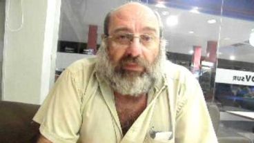 Luis Bassi recibió 10 disparos en la puerta de su remisería.