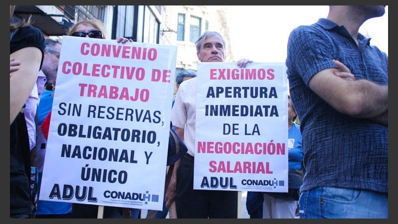 Los docentes realizarán nuevamente una medida de fuerza.