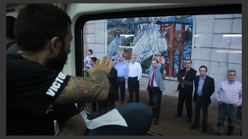 El tren salió a las 16:07.