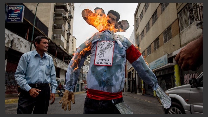 También hubo críticas al actual presidente de Venezuela Nicolás Maduro.