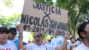 Pedido de justicia a un año de la muerte de Nicolás Savani, afiliado a Camioneros muerto en una balacera.