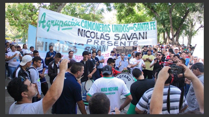 La movilización se realizó en la puerta de los Tribunales provinciales y Fiscalía de Homicidios.