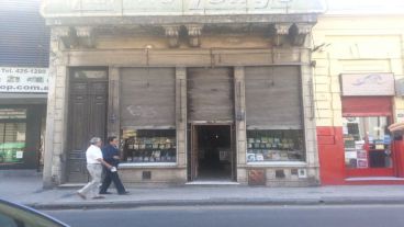 Más de cien años de historia entre libros.