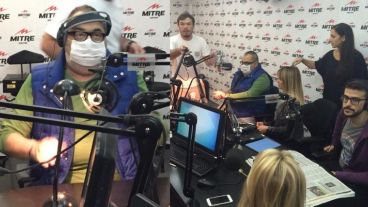 "Estoy muy inmunodeprimido y esta mañana temprano estuve en la Favaloro porque me ponen antibióticos", contó Lanata.