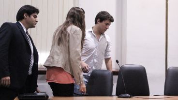 16:05. Ingresa a la sala el acusado: Federico Gómez.