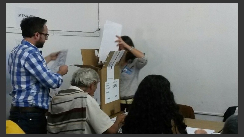 El inicio del escrutinio, este miércoles en Santa Fe.