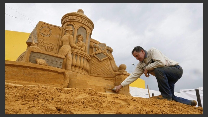 ¡Esculturas de arena! Hubo una exposición en Moscú, Rusia.