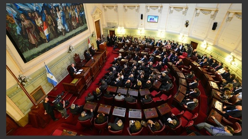 La Legislatura escuchó al gobernador en la apertura de sesiones.
