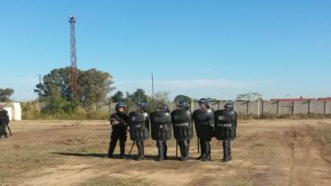 La policía se retiró este martes a la tarde.