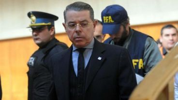 Oyarbide dijo que la indagatoria "no es para nada feliz".