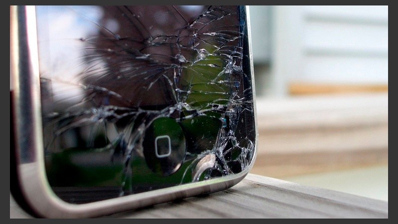 La finalidad no es procesar basura sino reutilizar equipos en desuso y luego donarlos a instituciones sociales que lo necesitan.