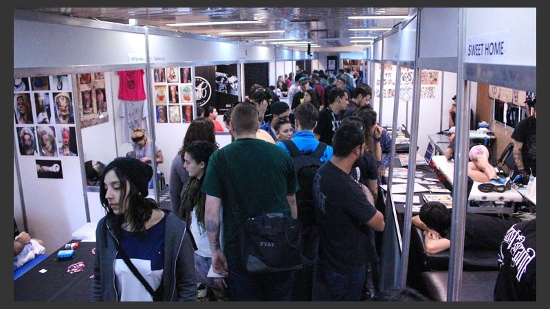 Primer día con buena asistencia de gente. Este domingo se podrá visitar de 12 a 22.