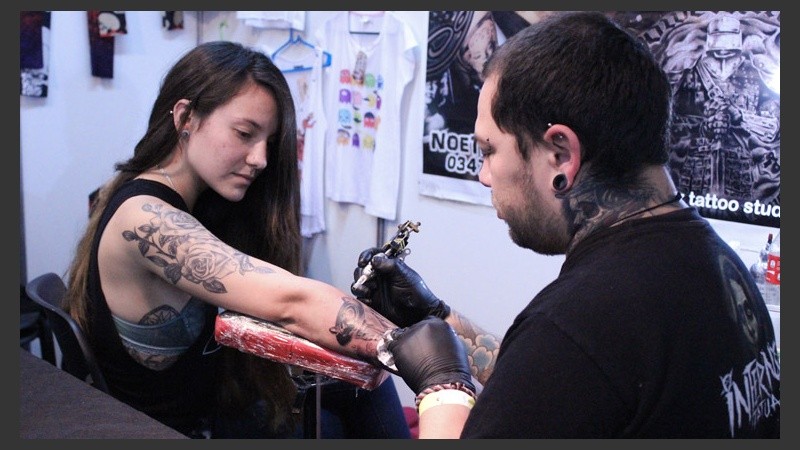 ¡Te llevo en la piel! Postales de la convención de tattoo en el Centro Cultural Roberto Fontanarrosa.