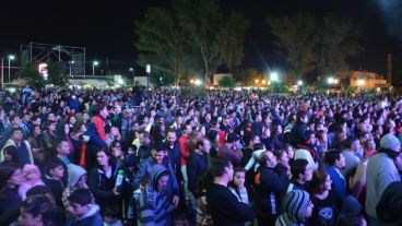 Una multitud concurrió al Parque de Granadero Baigorria.