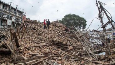 Un terremoto de más de 7 grados volvió a golpear con fuerza a Nepal.