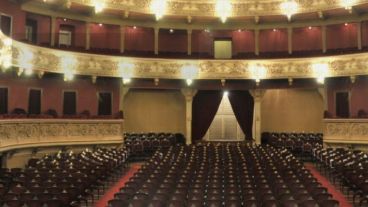 Las entradas para ver la ópera "Fausto" están disponibles en la boletería de la sala y online.