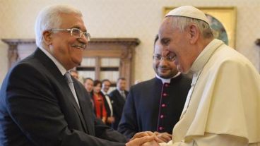 El Papa con Mahmud Abbas este sábado.