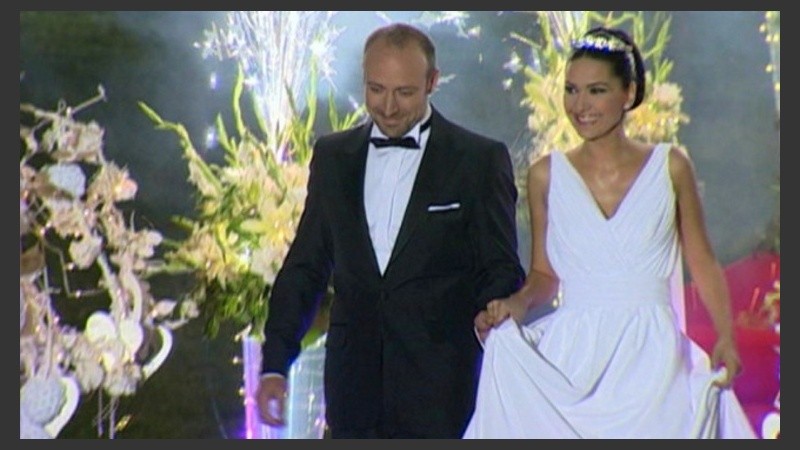 Cuando todo parecía encaminarse hacia la felicidad en la vida de Sherezade y Onur, la tragedia asoma en plena boda.