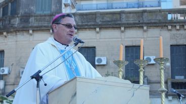 "La Iglesia invita al diálogo pero no estamos para convocar", señaló el arzobispo.