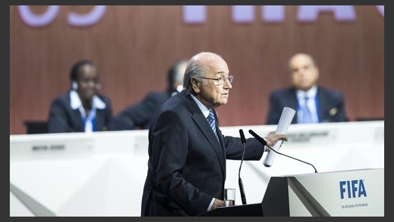 El relecto presidente de la FIFA por cuatro años más, Sepp Blatter