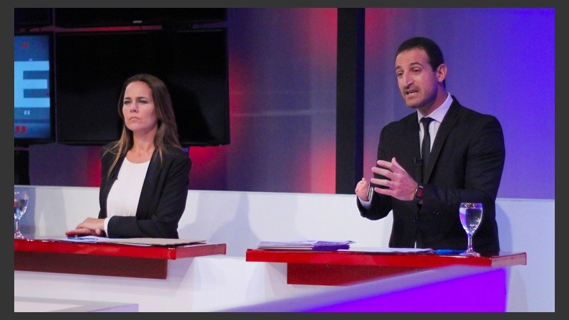 Sukerman volvió a cargar contra la candidata del Pro. 