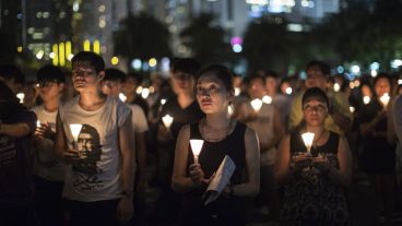 China. Miles de personas rindieron homenaje en un nuevo aniversario de la matanza de Tiananmen.