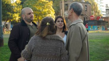 Los candidatos del Frente de Izquierda convocan a fiscales para los comicios.