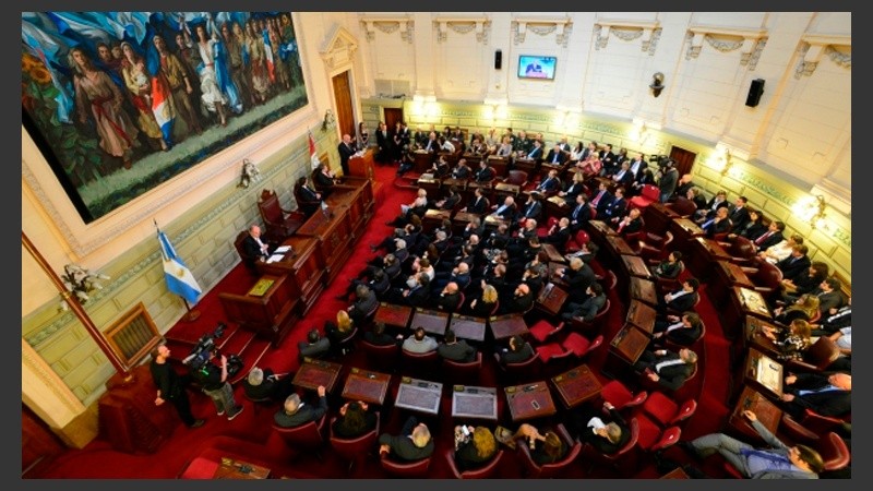 Imagen de la Legislatura de Santa Fe durante la inauguración del 133° periodo de sesiones ordinarias