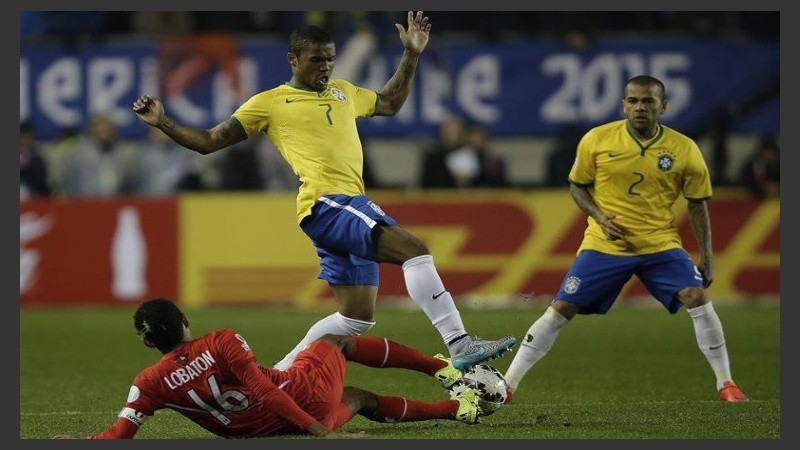 Brasil ganó en su debut.