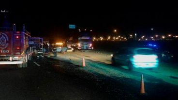 Fatal choque sobre la autopista Rosario- Buenos Aires.