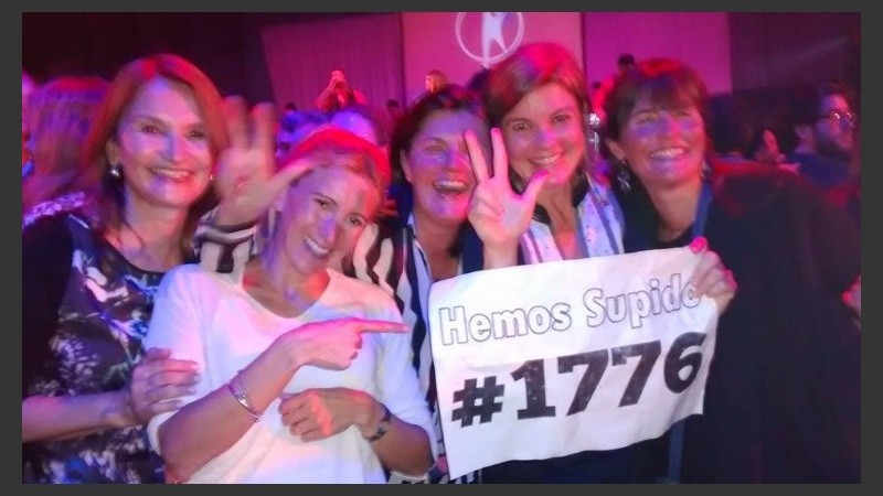 El #1776 en todos los carteles. 