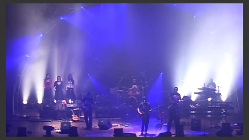 A las 21, “The Pink Floyd Experience”, el tributo que reúne a Ummagumma junto a Durga y Lorelei McBroom, vocalistas originales del grupo británico. En City Center.