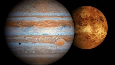 Los dos planetas estarán a una distancia angular de un tercio de grado entre sí, menos que el diámetro aparente de la Luna llena.
