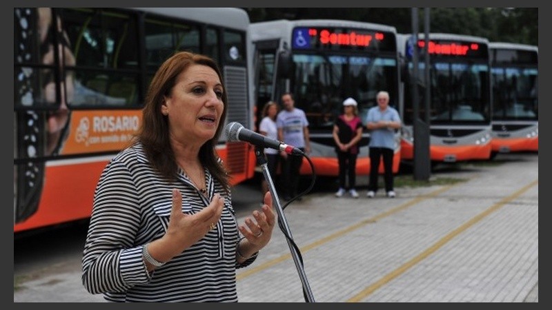 La mandataria local no descartó proponer una suba.