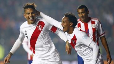 Guerrero, el goleador de Perú, volvió a festejar.
