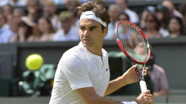 Federer recibió a manos de Groth el segundo saque más rápido de la historia de Wimbledon: 236,5 kilómetros por hora,