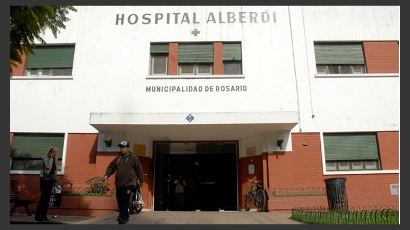 La víctima llegó sin vida al hospital Alberdi. 