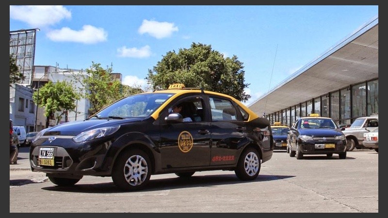 Sciutto explicó que el aumento se aplicará en dos partes, una inmediatamente, otra en noviembre. 