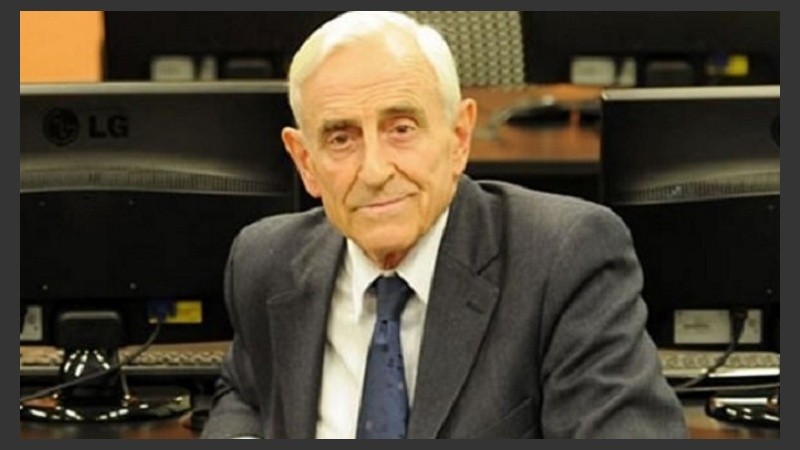 El legislador contestó las acusaciones de Carrió.