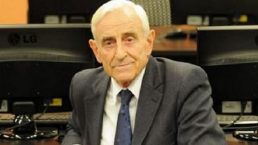 El legislador contestó las acusaciones de Carrió.