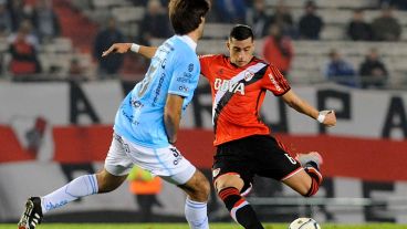Como no estaba Pisculichi, el Mellizo metió un golazo de zurda.