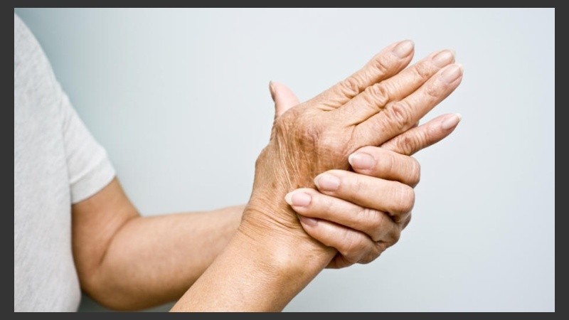 Las personas con artritis reumatoide están más predispuestas a tener una bacteria intestinal llamada Prevotella copri.