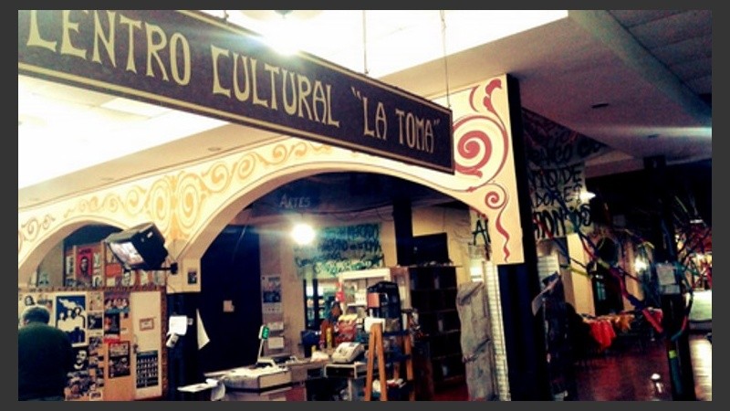 Centro Cultural La Toma